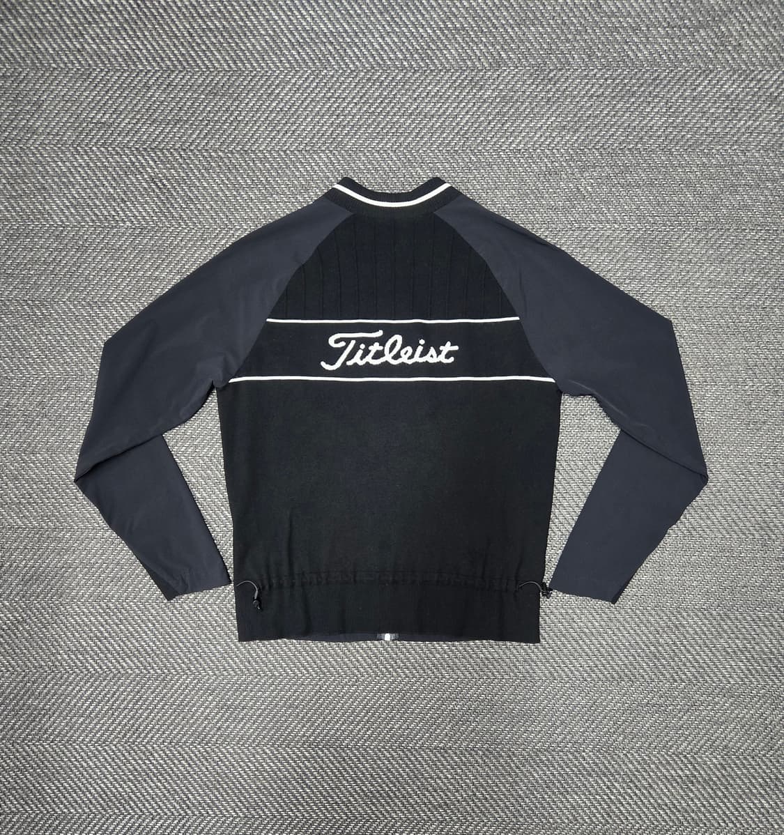 타이틀리스트 니트 블랙 봄버 자켓 상품이미지3