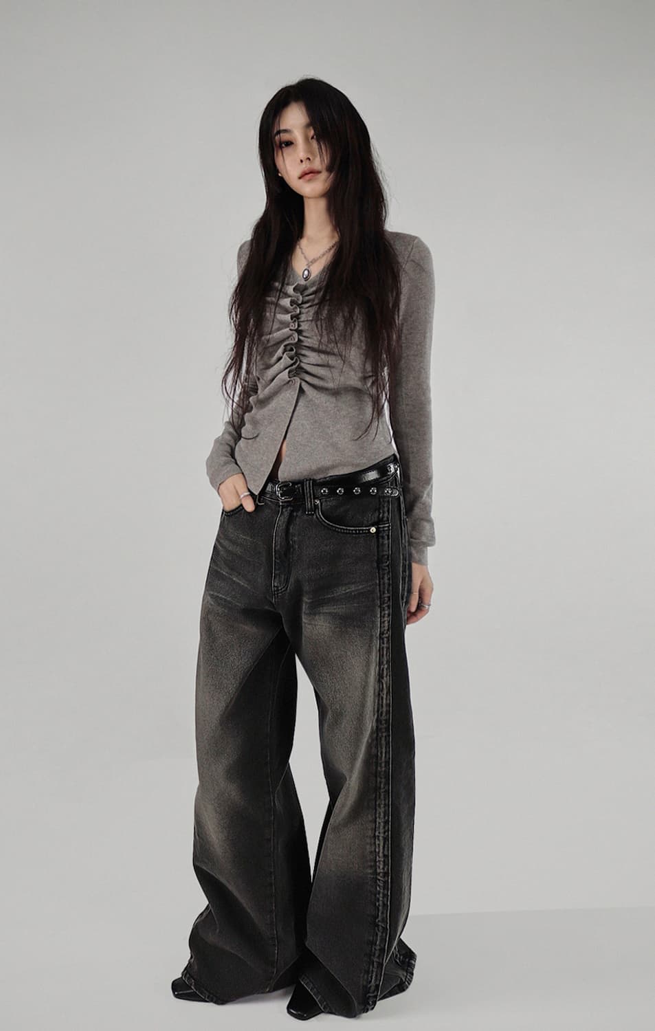 셔링 브이넥 가디건 니트 상품이미지4