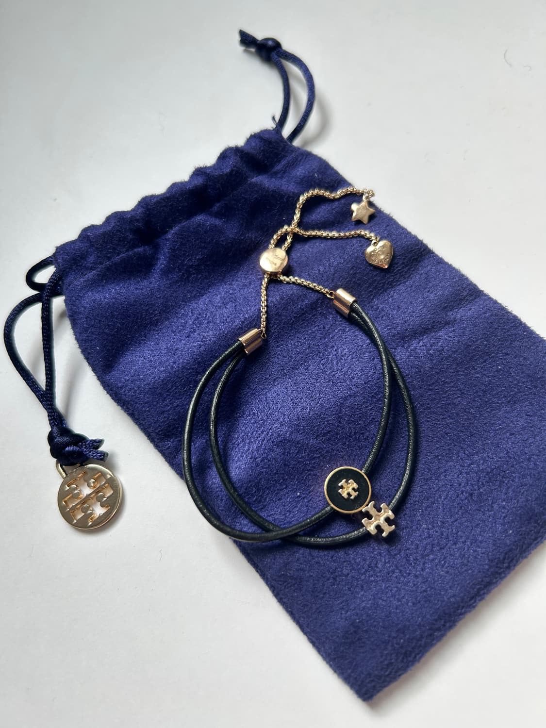 토리버치 키라 에나멜 슬라이더 팔찌 상품이미지2