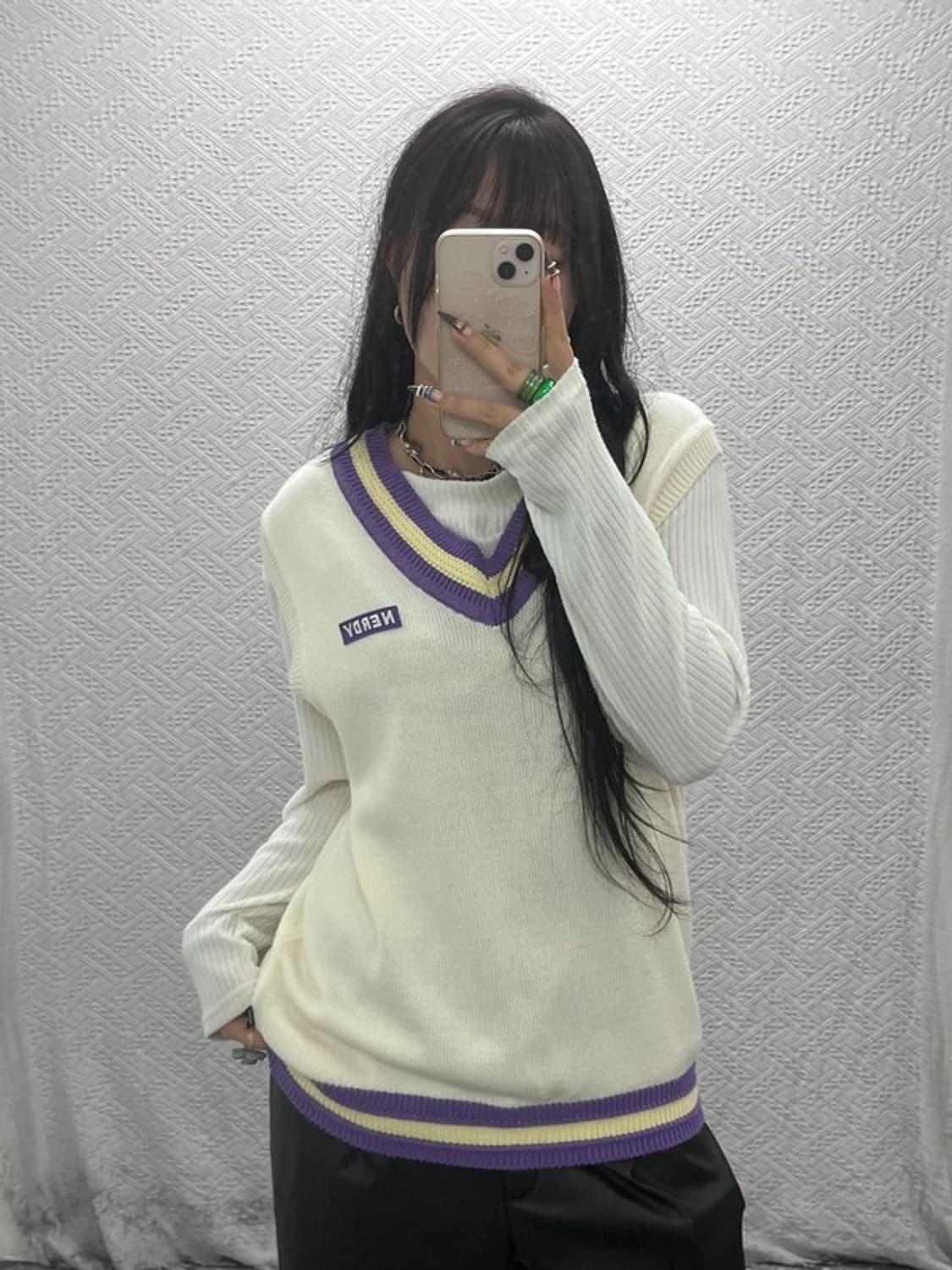 널디 올드스쿨 레트로 배색 브이넥 크림 니트 조끼 S C07958 상품이미지1