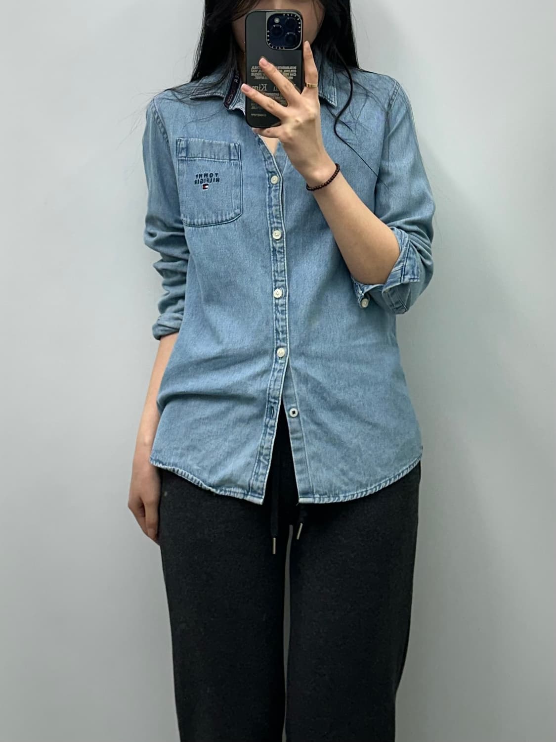 타미힐피거 포켓 데님 셔츠 상품이미지1