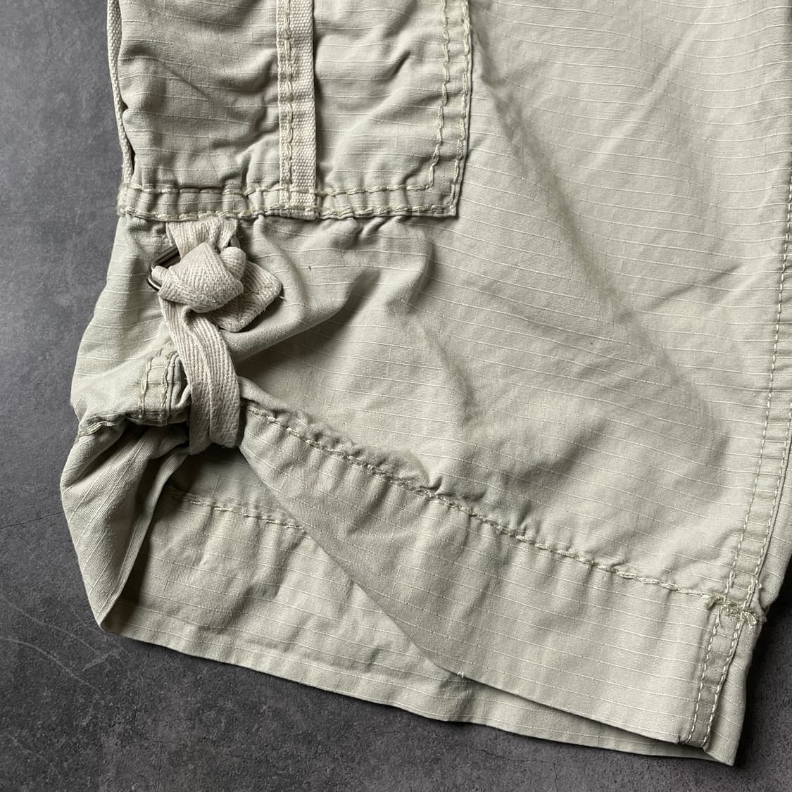 GUESS 게스 빈티지 베이지 코튼 카고 하프팬츠 A00728 상품이미지5