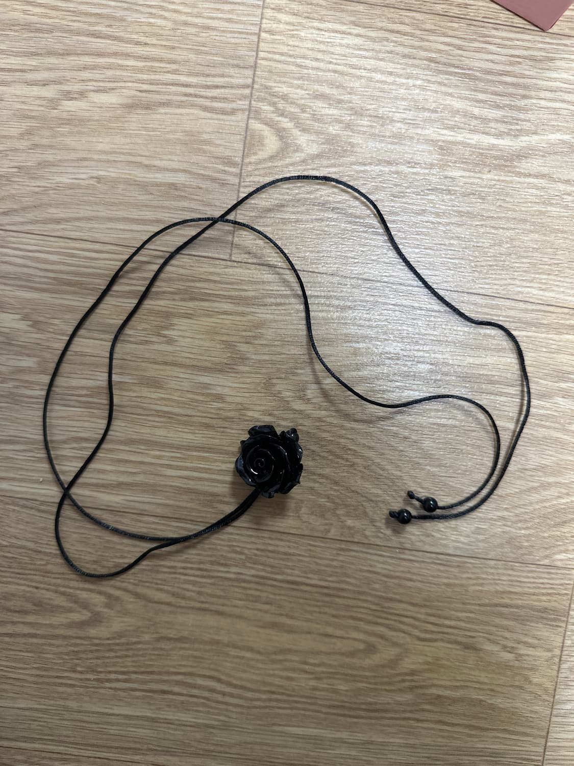 rose cord necklace 상품이미지1