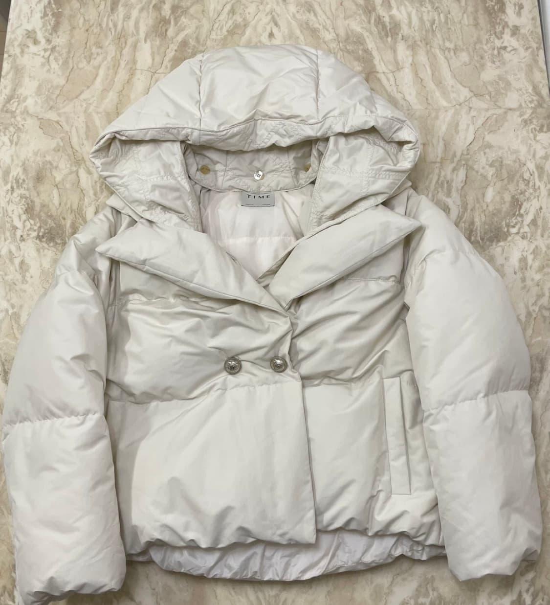 타임 TIME 아이보리 후드 탈부착 숏패딩 상품이미지1