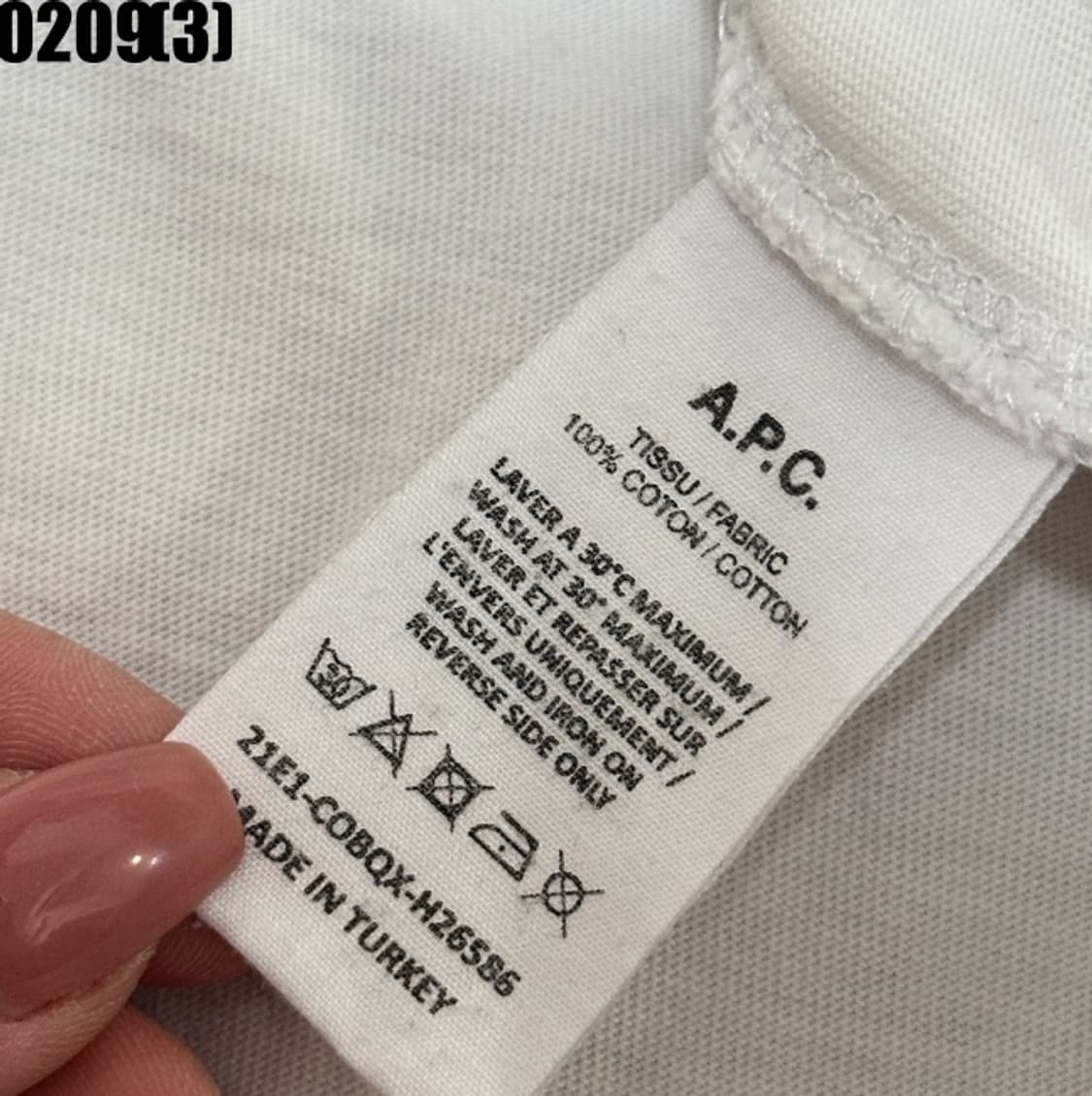 아페쎄 반팔티셔츠 상품이미지4