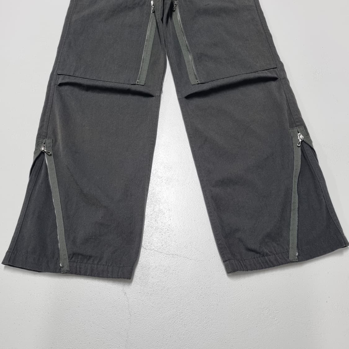 Attachment  파라슈트 카고팬츠 - 1 상품이미지5
