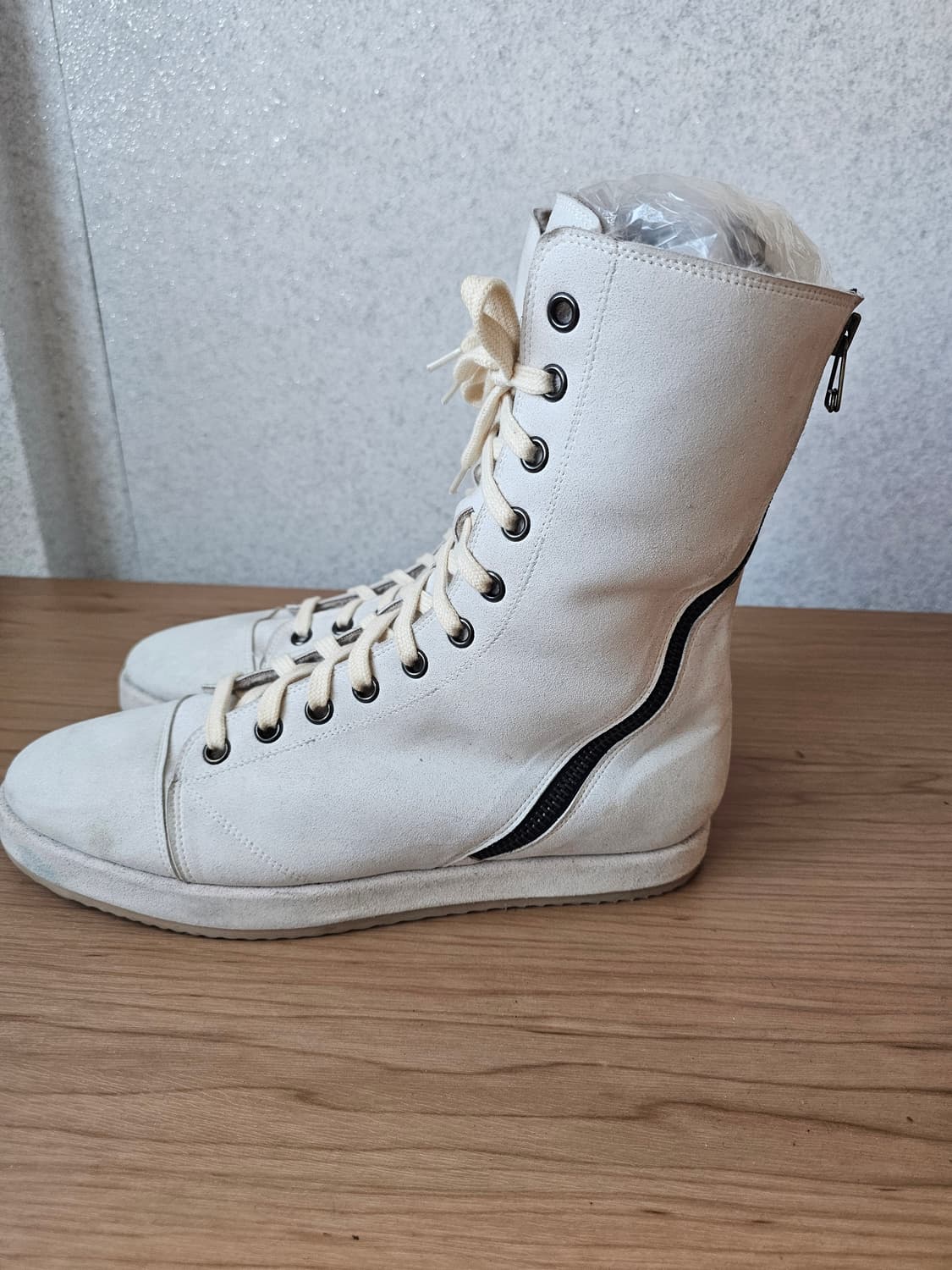 새상품 연예인 협찬 제이호 컬렉션 크림 부츠(빅사이즈) 상품이미지1