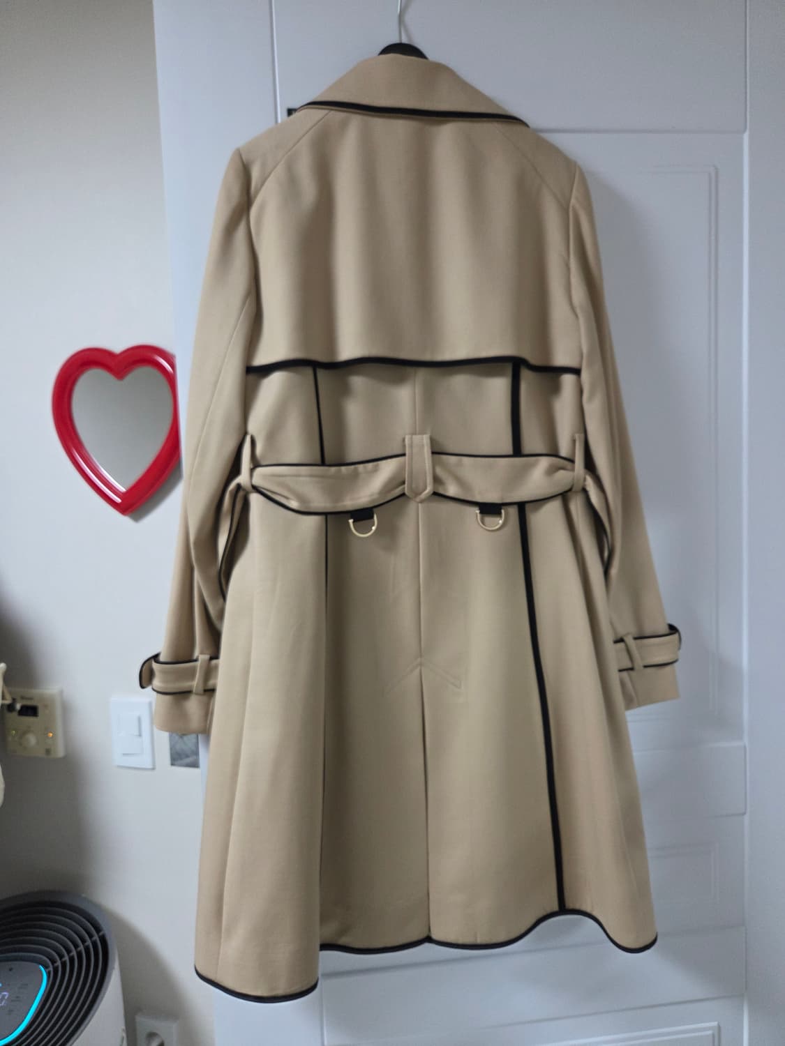 솔레지아 트렌치코트 상품이미지2