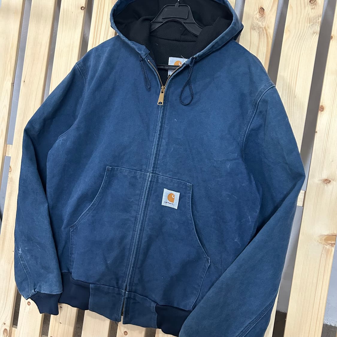 (M) 칼하트 J03NVY 데님 액티브 자켓  상품이미지2