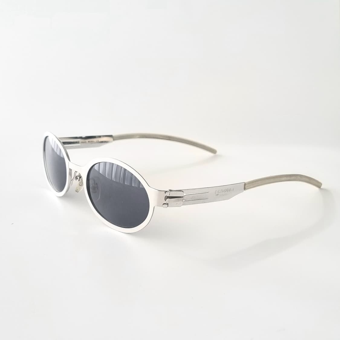 데드스탁 레노마 파리 오벌 쉐입 실버 메탈 선글라스 상품이미지2