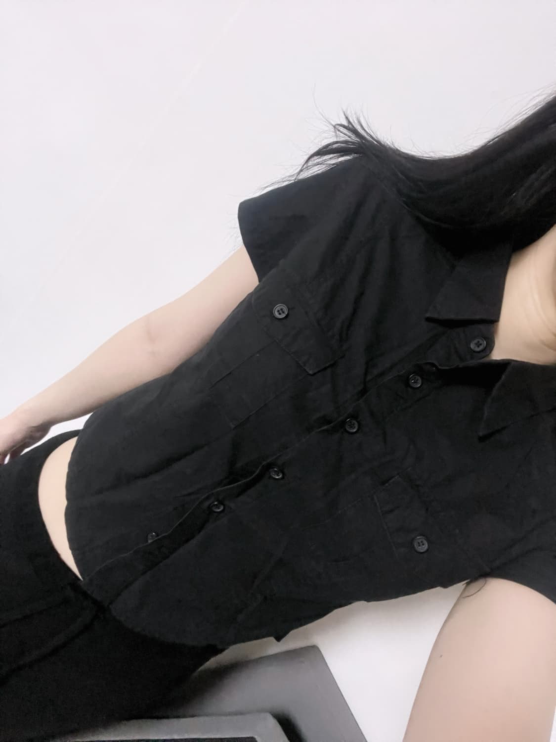 black shirt 상품이미지1