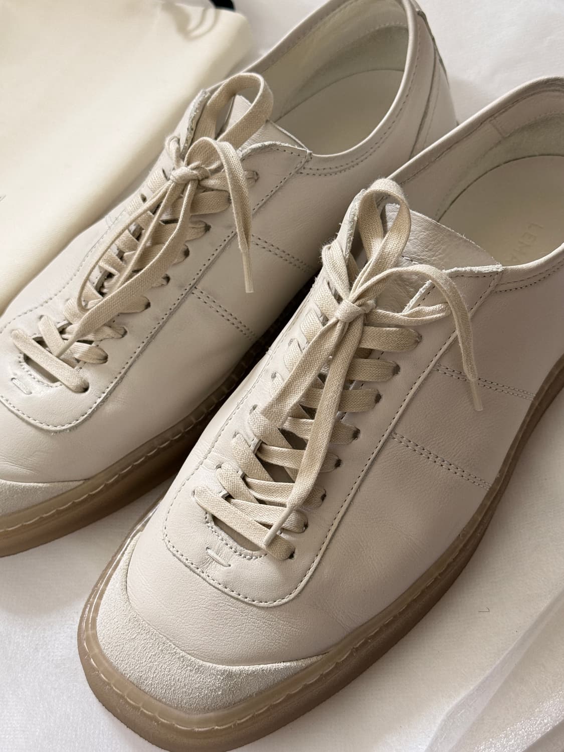 르메르 리놀륨 스니커즈 클레이화이트 40 상품이미지2