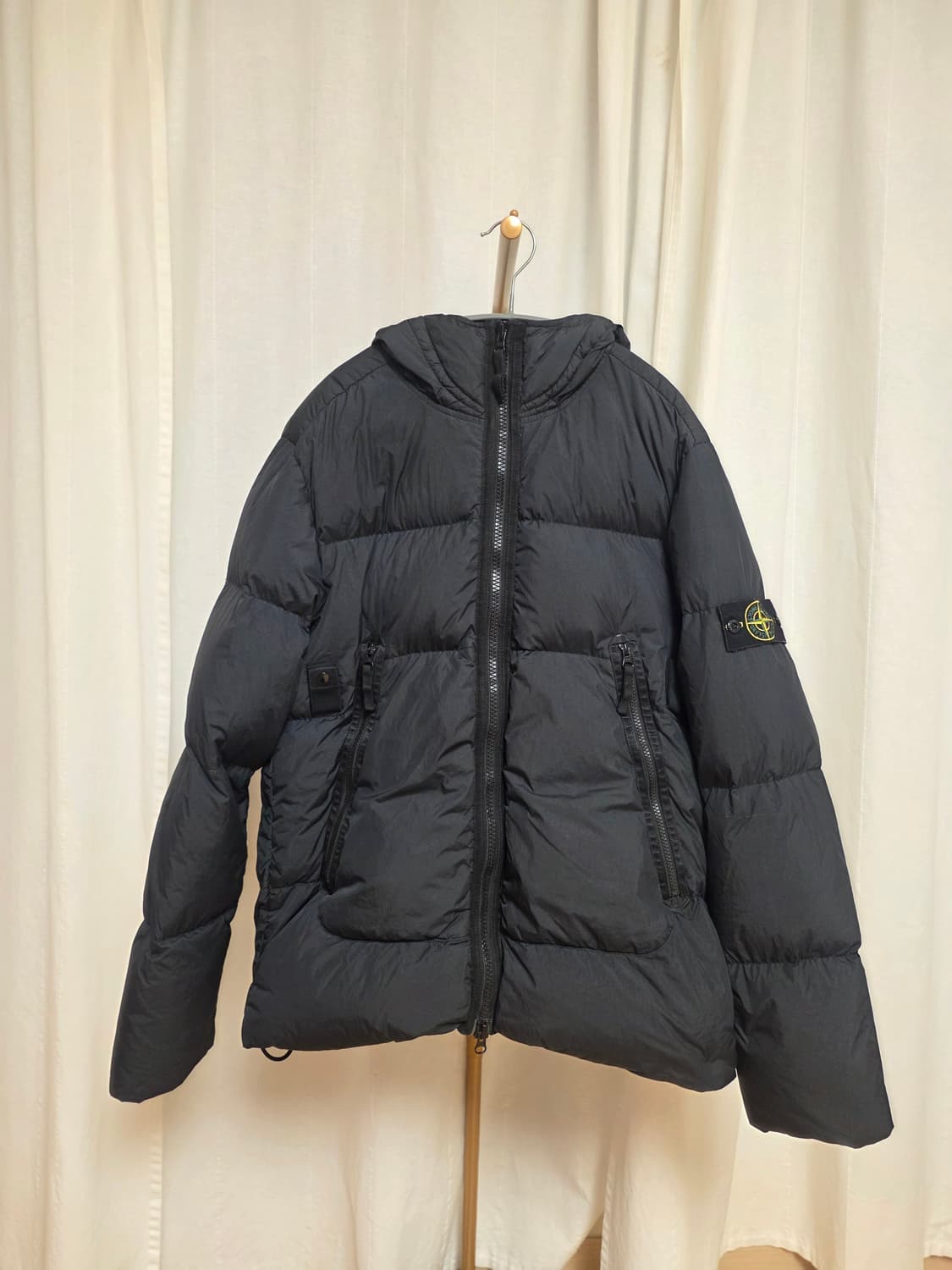 [21FW / L ] 스톤아일랜드 가먼트다잉 크링클랩스 다운 후드 패딩 상품이미지1