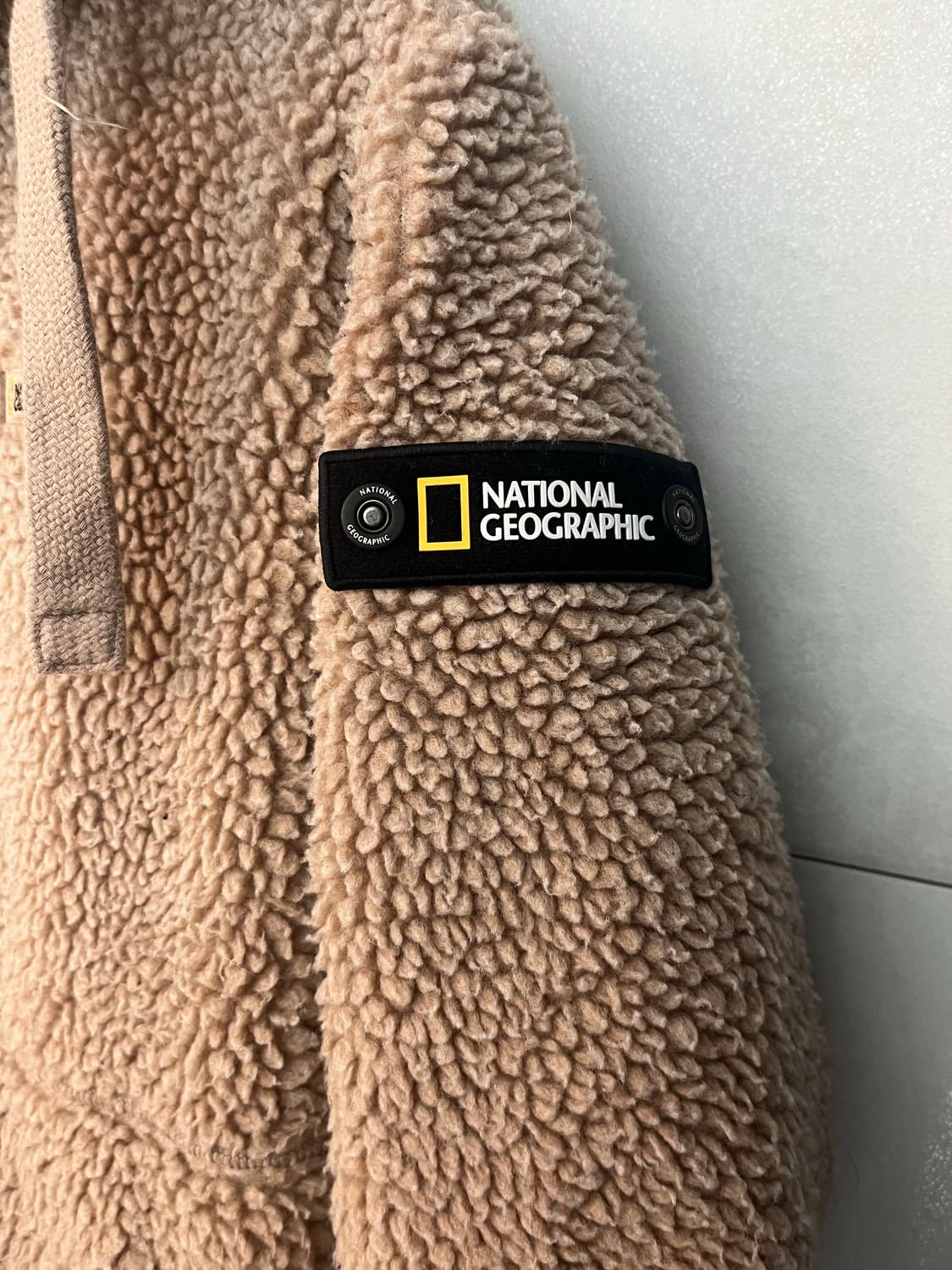 내셔널지오그래픽 뽀글이 후리스 후드집업 베이지 (S) 상품이미지5