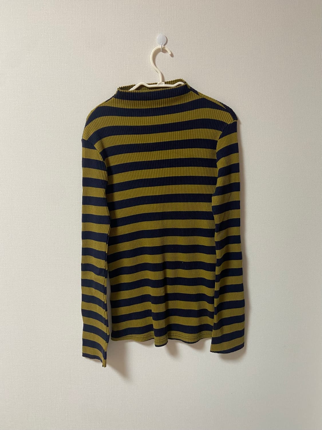 빈티지 스트라이프 목폴라 이너 상품이미지1