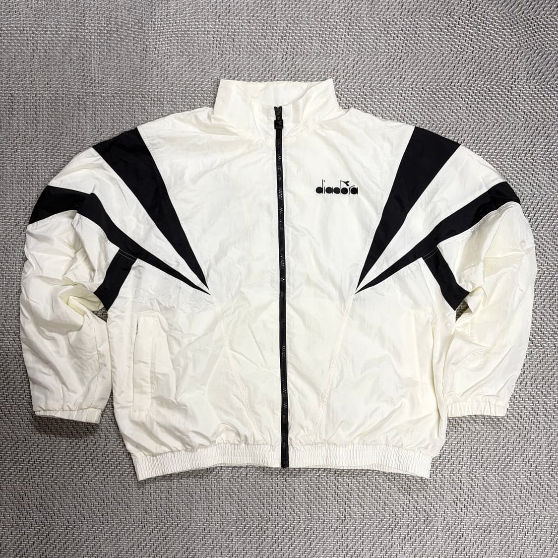 (XXL)디아도라 아이보리 바람막이 상품이미지1