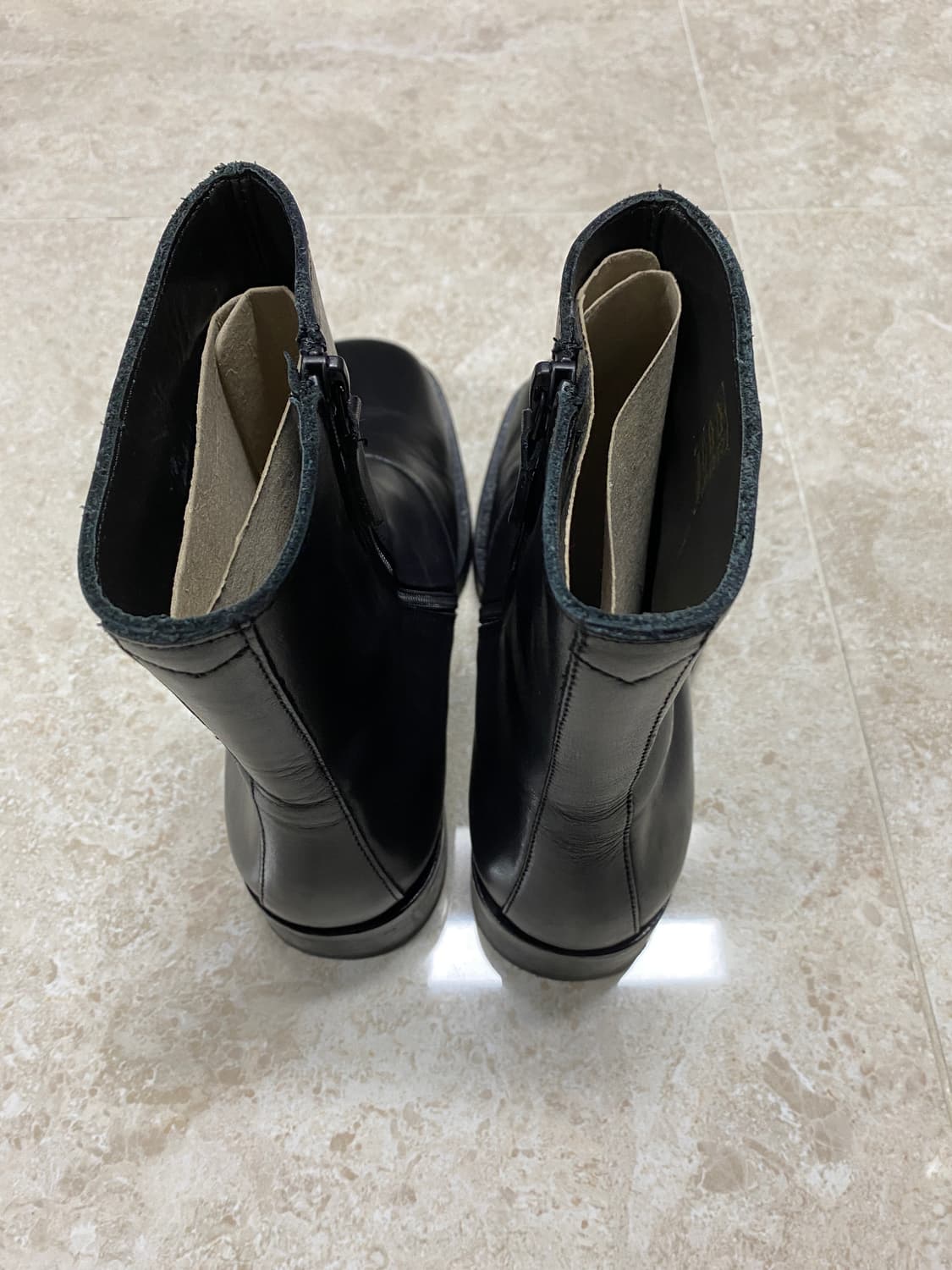 아워레가시 카미온 40 블랙 상품이미지2