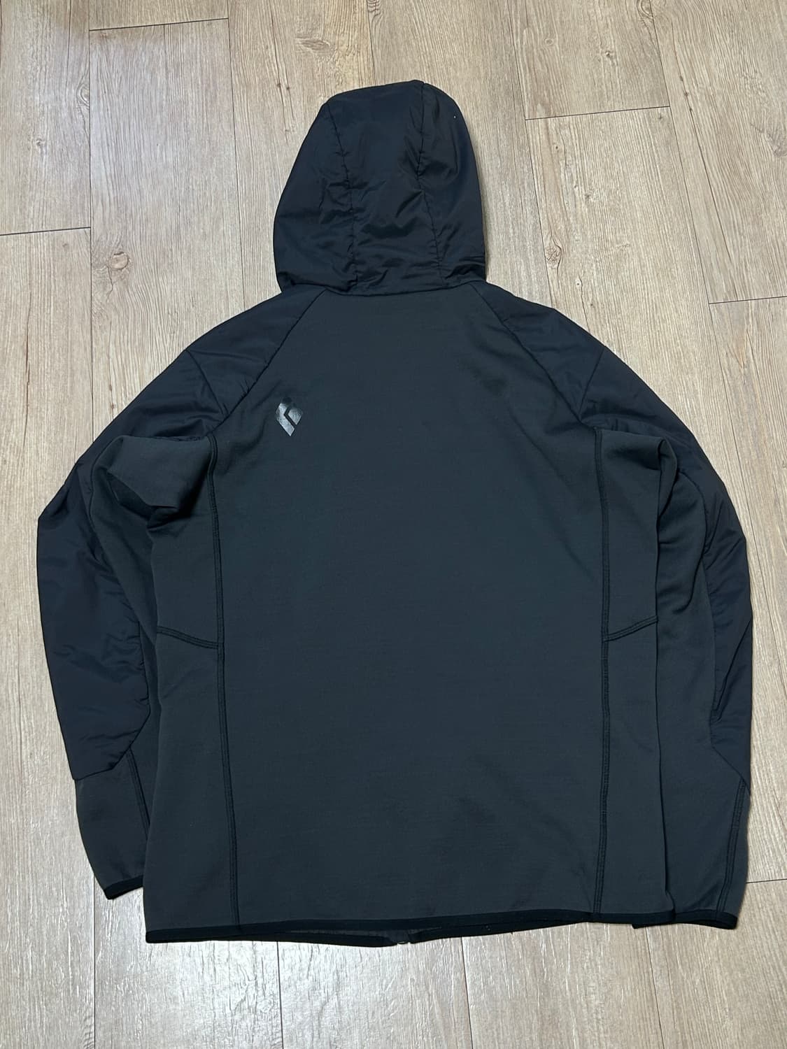 블랙 다이아몬드 퍼스트 라이트 하이브리드 후디 상품이미지8