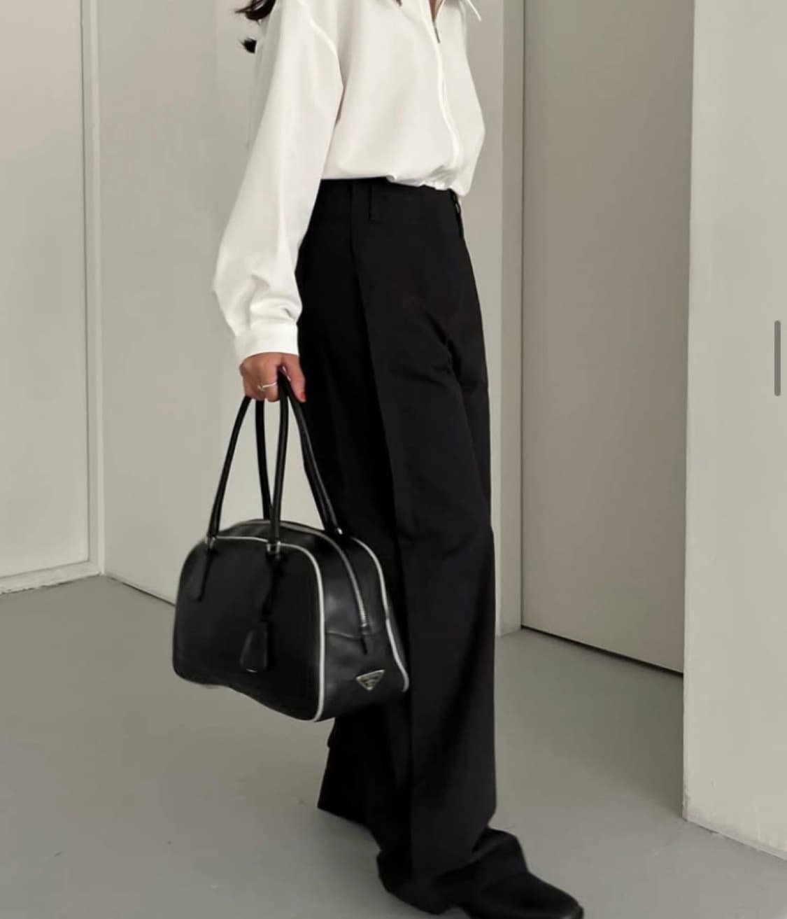 프라다 토트백 상품이미지1