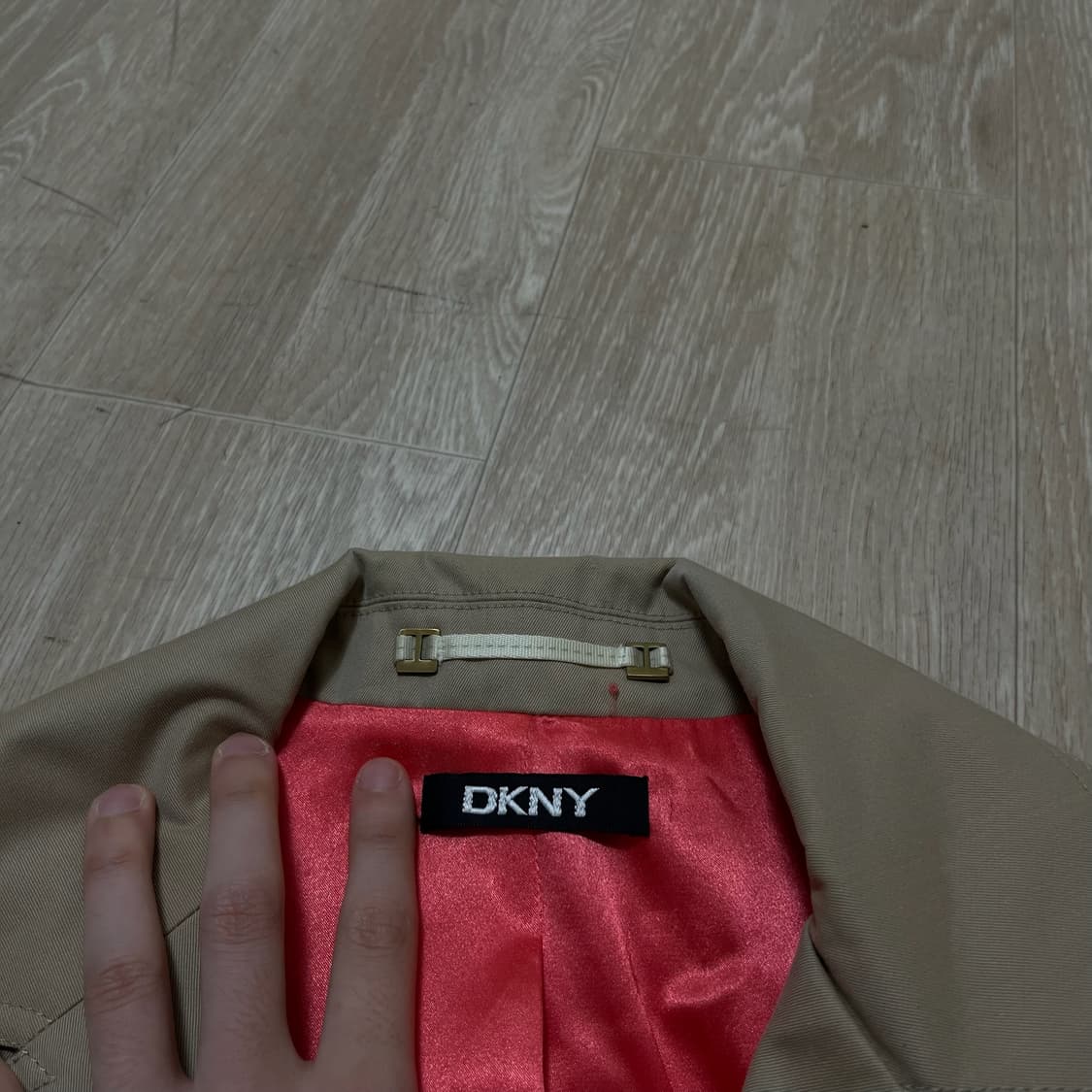 DKNY 뉴욕 여성 싱글 트렌치코트 55-66 상품이미지4