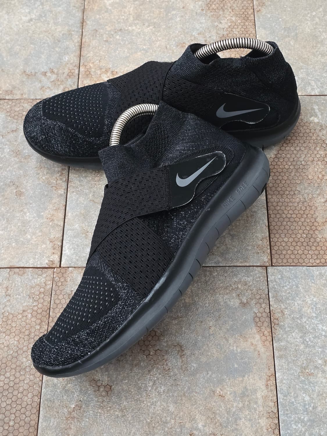 (260)나이키 프리 런 모션 플라이니트  상품이미지3