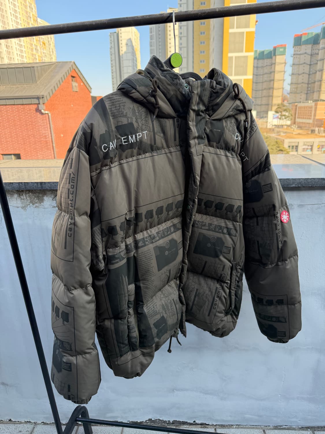 카브엠트 기하학 패딩 상품이미지1