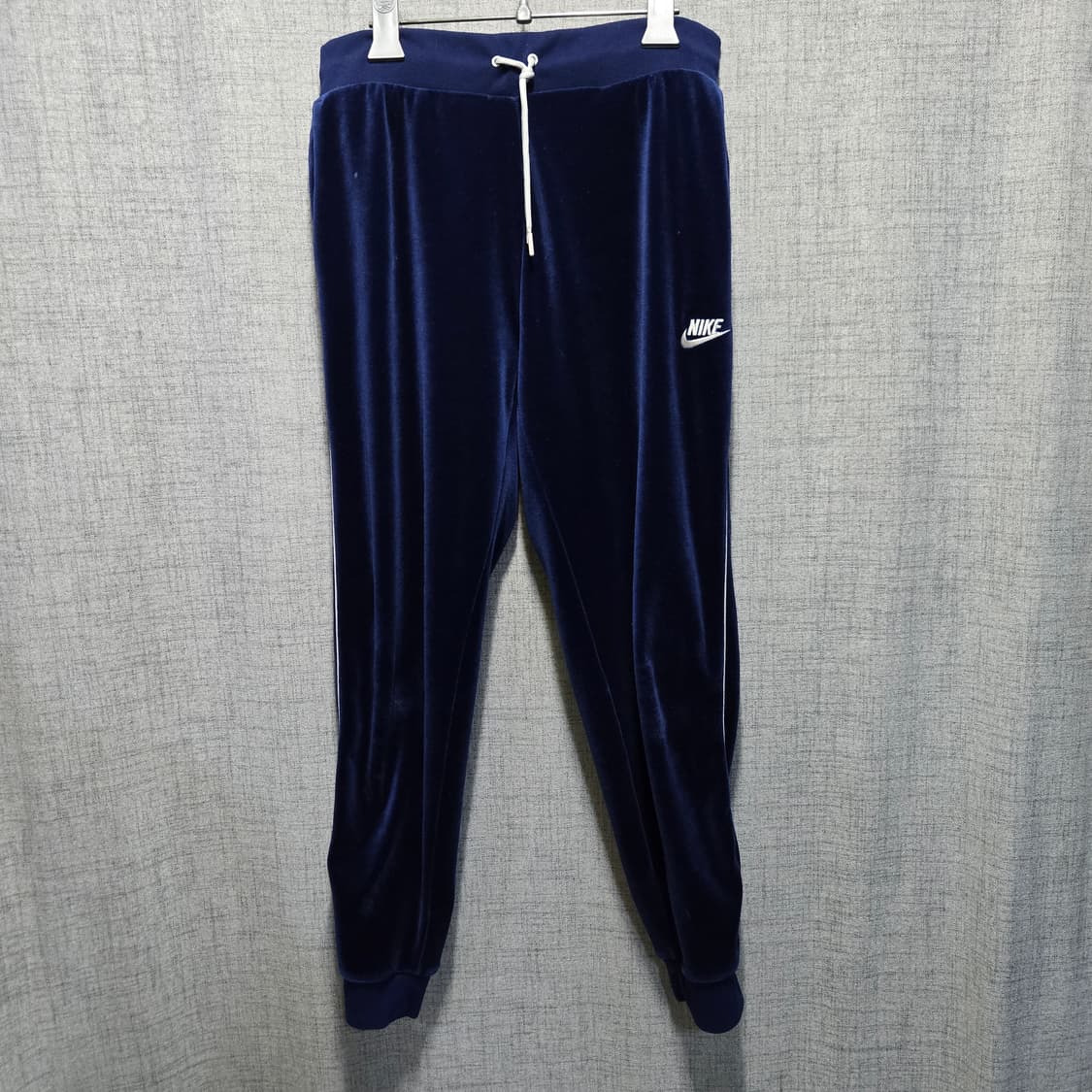 나이키 벨루어 벨벳 트레이닝 조거 팬츠  상품이미지1