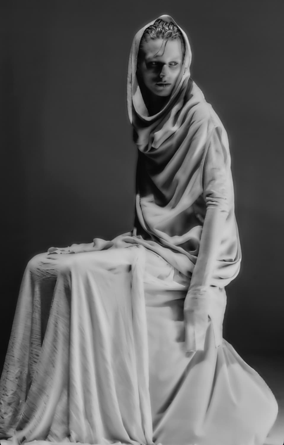 Julius 26 pre s/s 디멘셔널 니트 상품이미지1