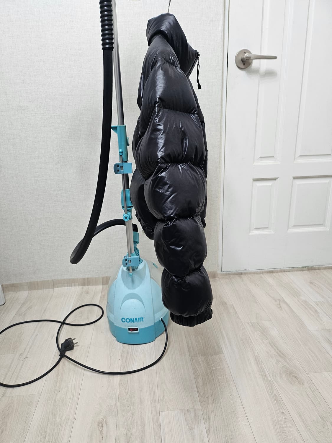 (90)M ☆우주매물☆ 노스페이스화이트라벨RDS크롭눕시[블랙]구스다운패딩 상품이미지7