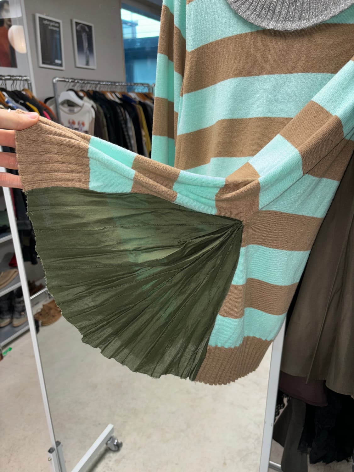 스나오 쿠와하라 스트라이프 니트 상품이미지4