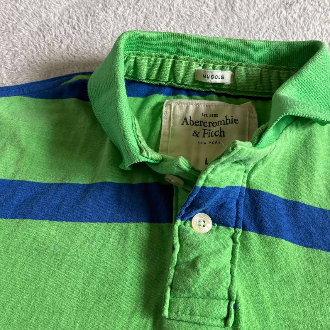 아베크롬비 그린블루 스트라이프 배색 카라 반팔티 상품이미지3