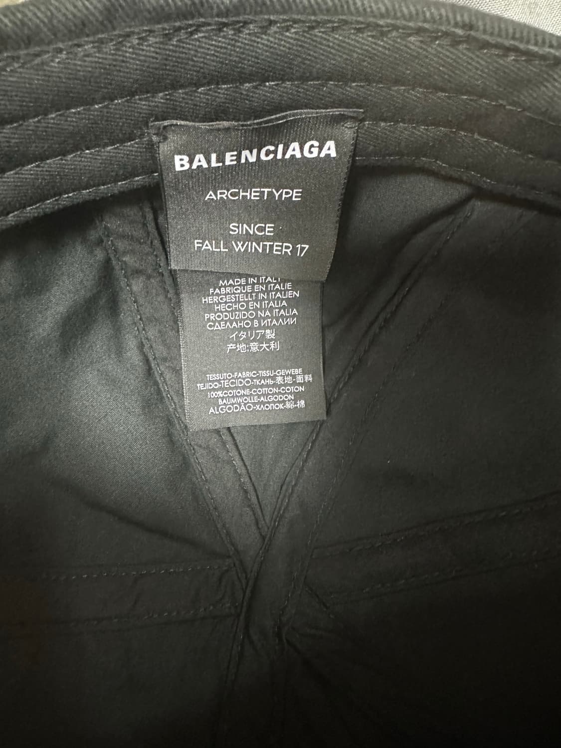 발렌시아가 로고 캡 블랙 상품이미지7