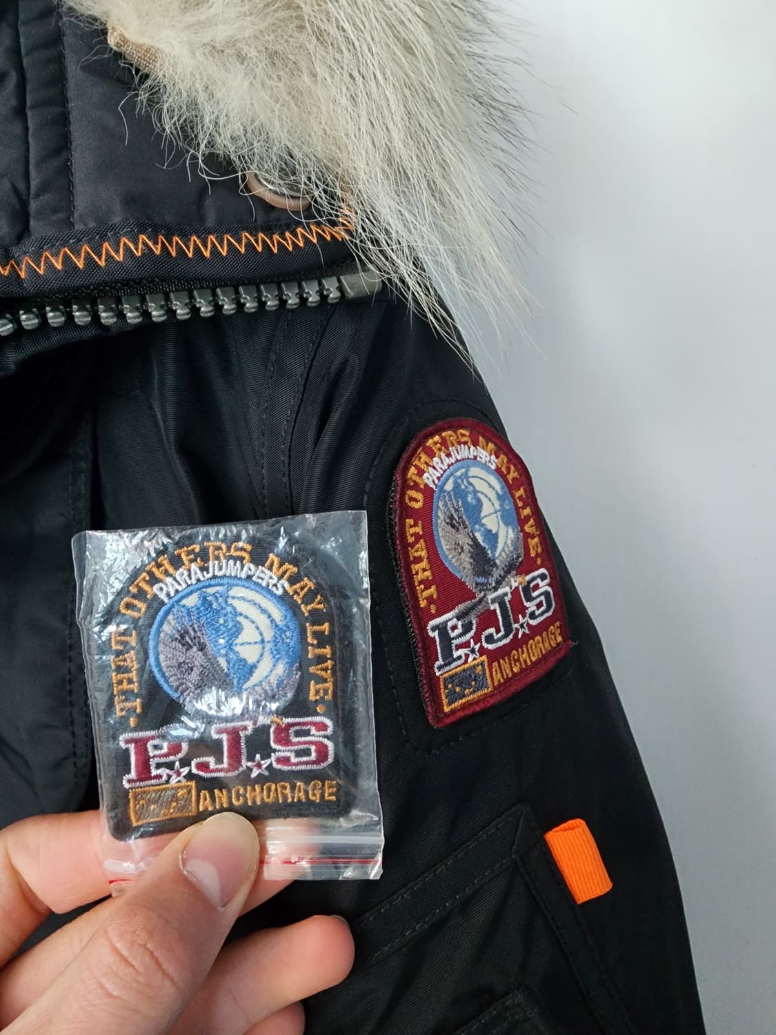 새상품급 파라점퍼스 고비 마스터피스 백화점판  상품이미지4