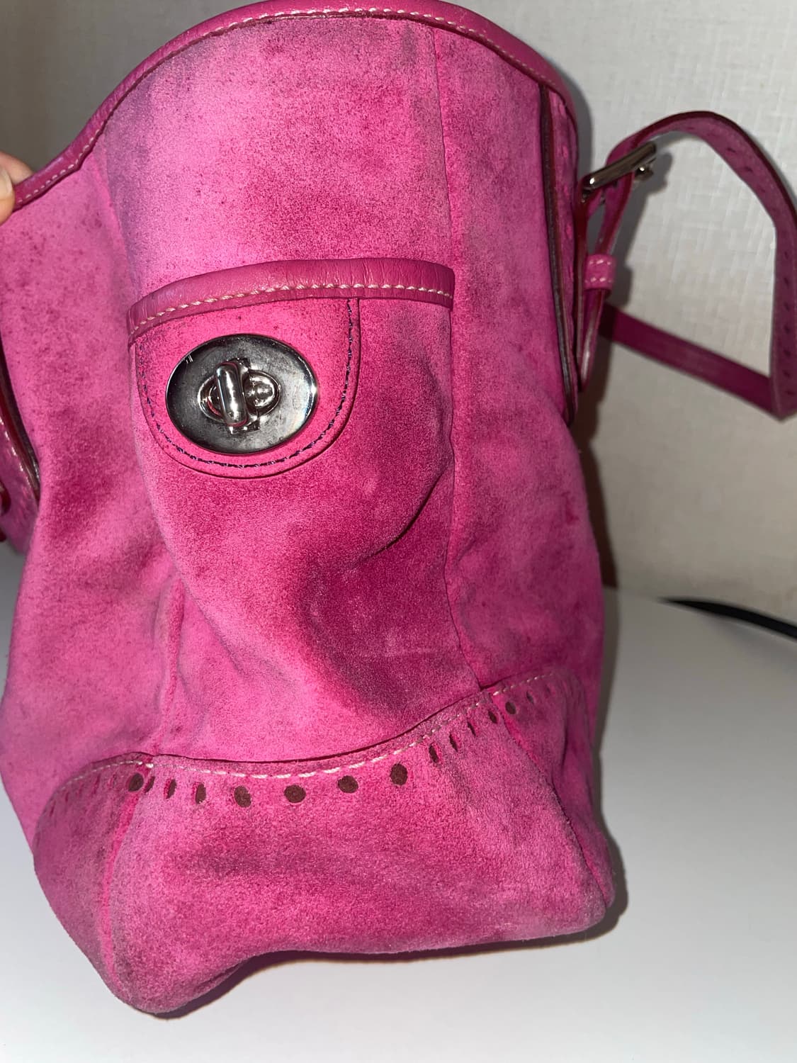 코치 스퀘어 핑크 숄더백 상품이미지4