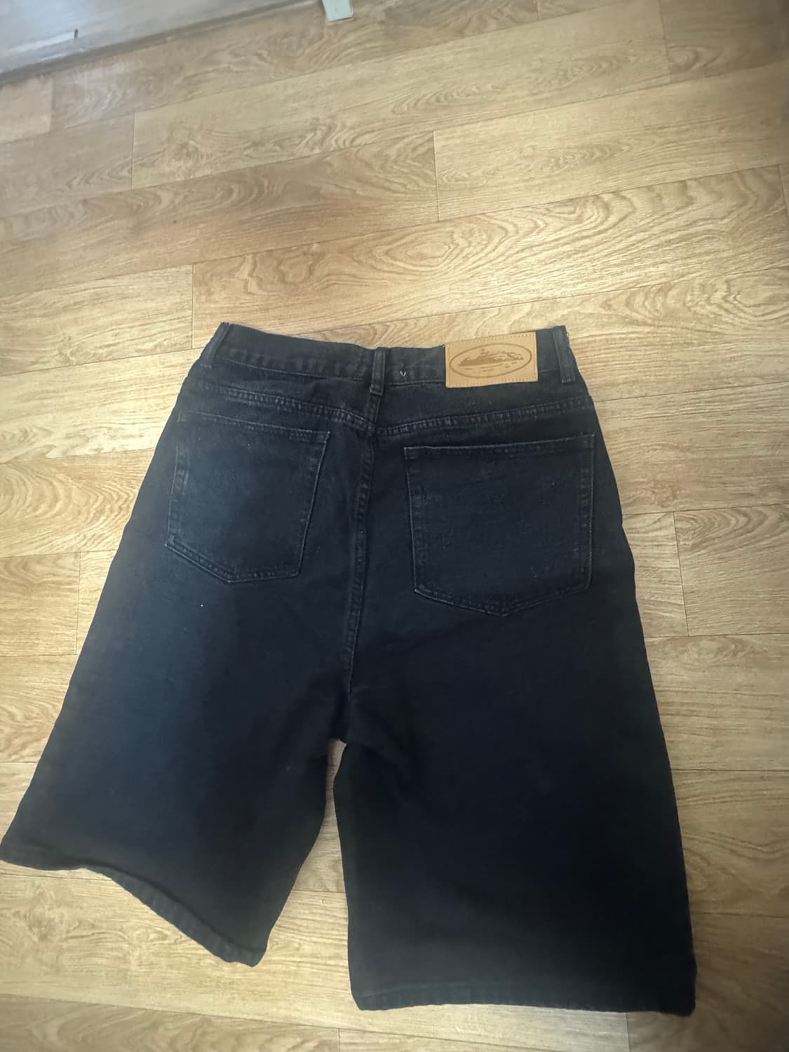 코르테이즈 검정 반바지 상품이미지2