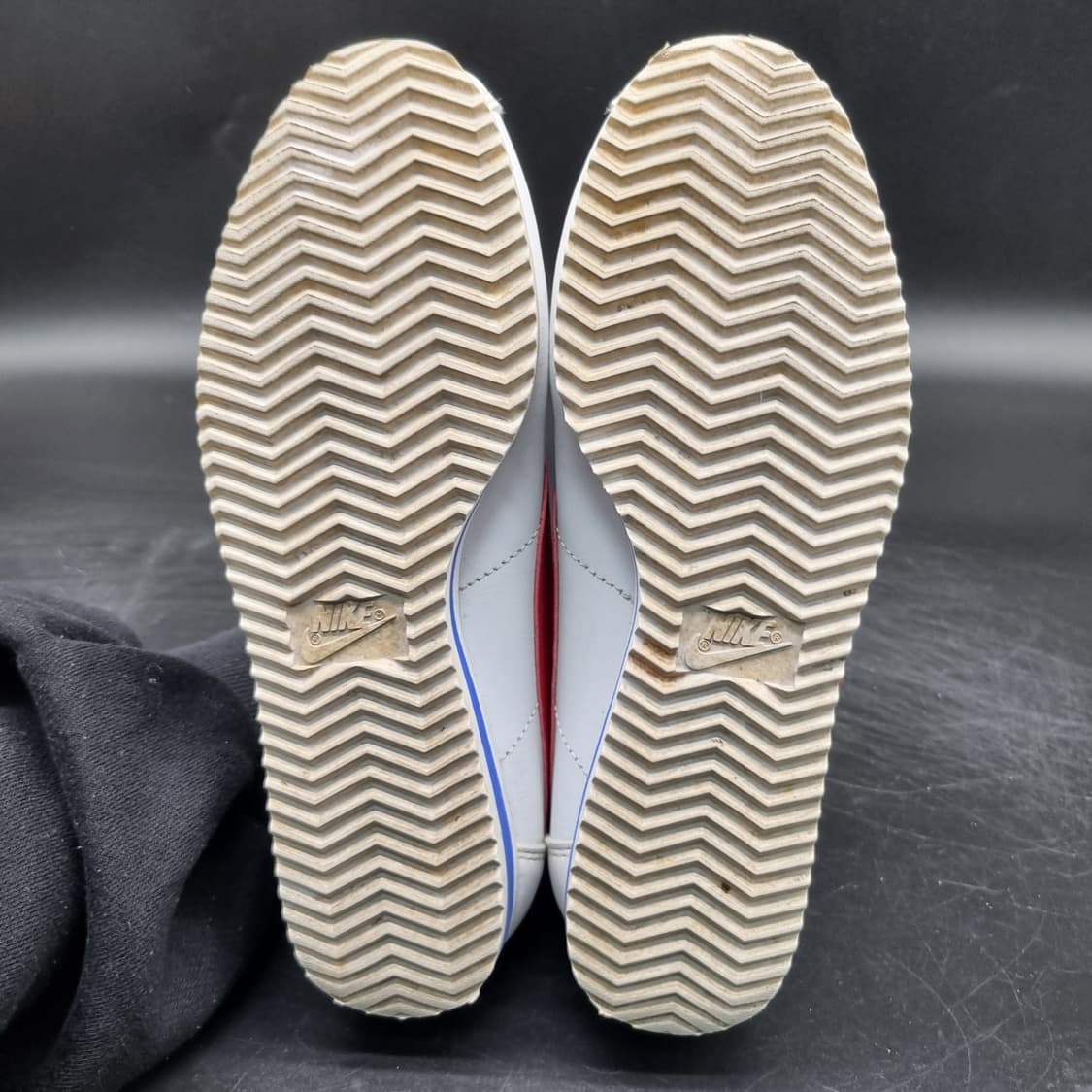 나이키 코르테즈 흰빨파 여성스니커즈230 상품이미지3