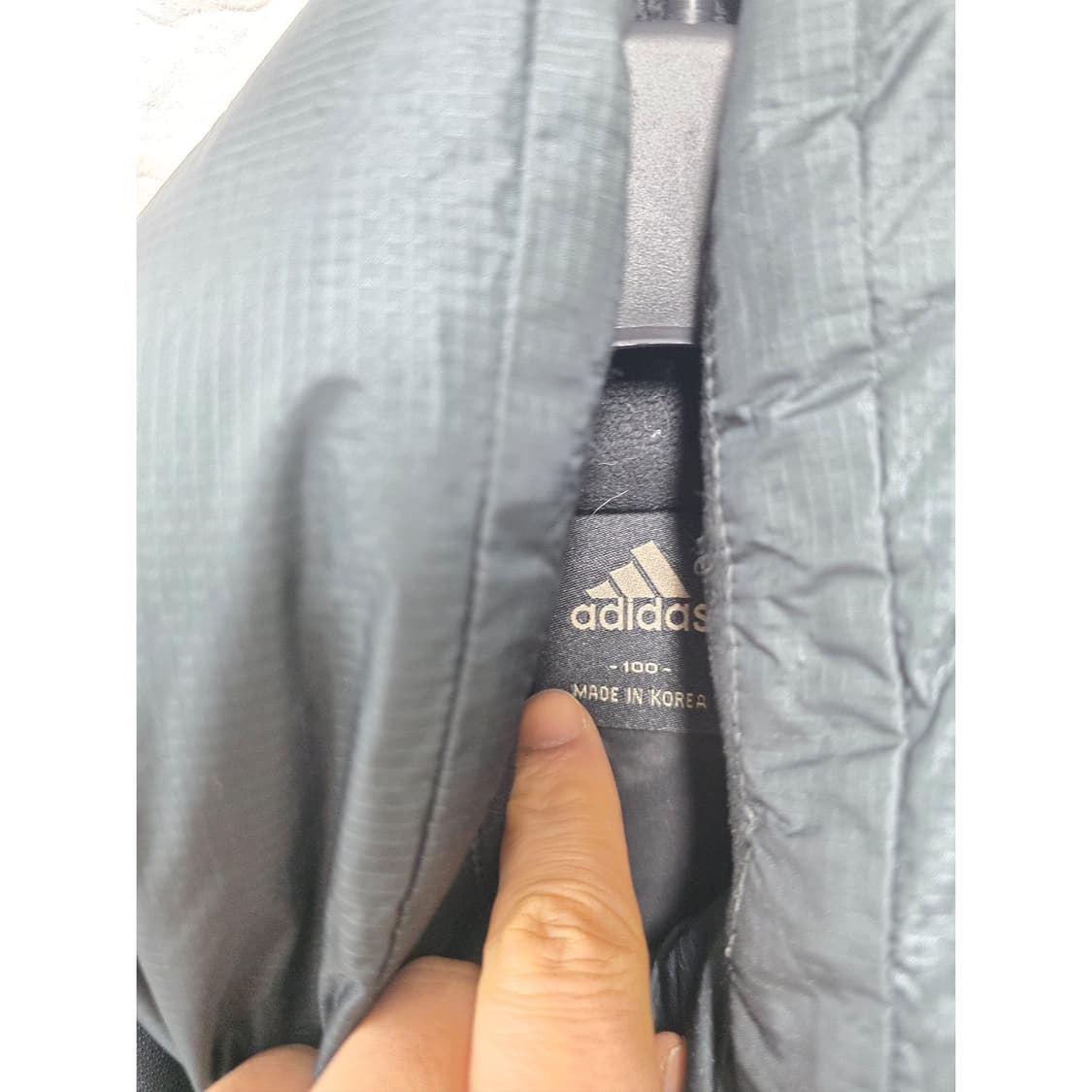 택포// 아디다스 DD80 다운 대장 패딩 100 상품이미지2