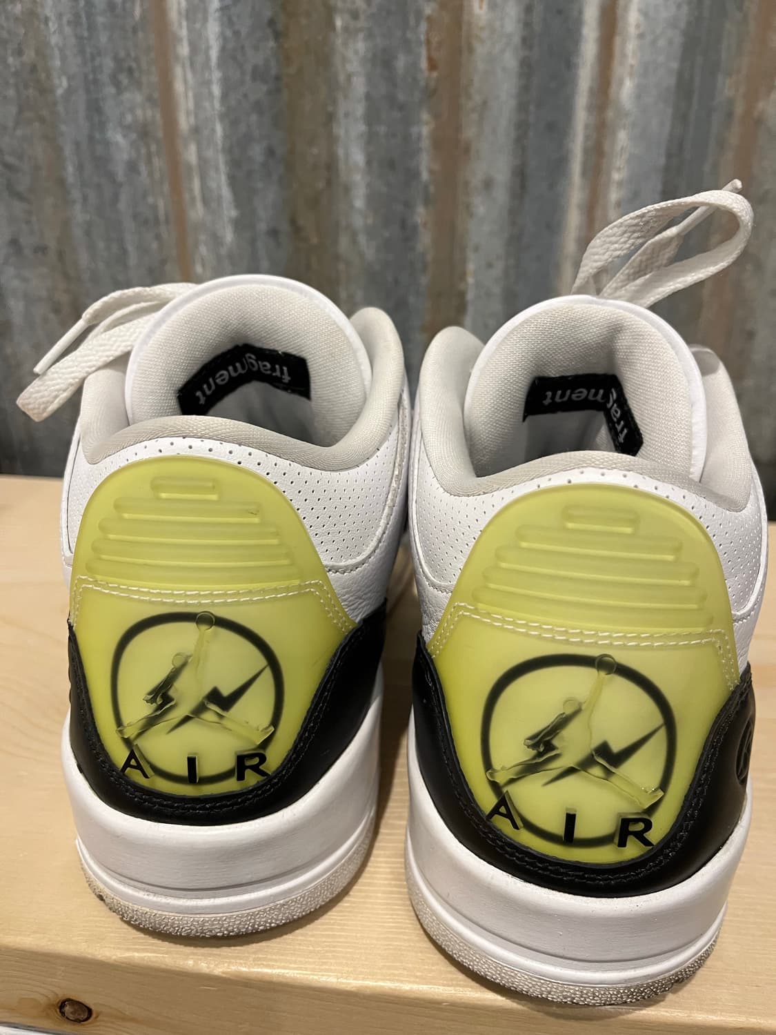 조던 3 레트로 x 프라그먼트 상품이미지3