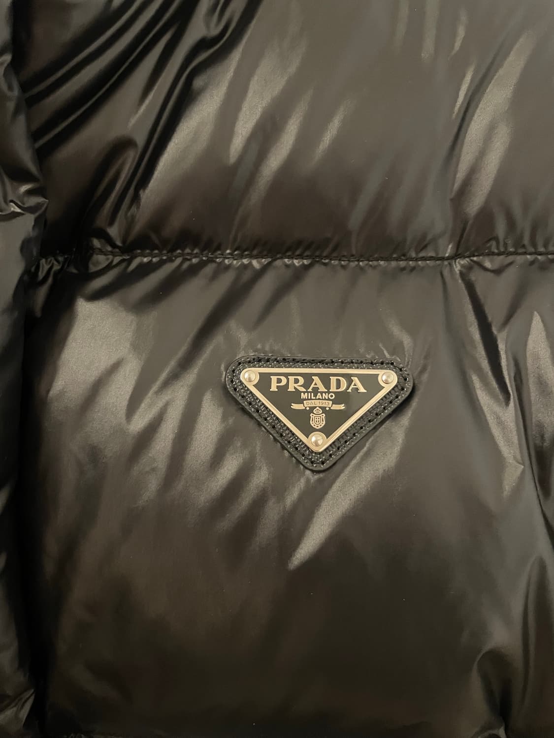 프라다 다운패딩 상품이미지3
