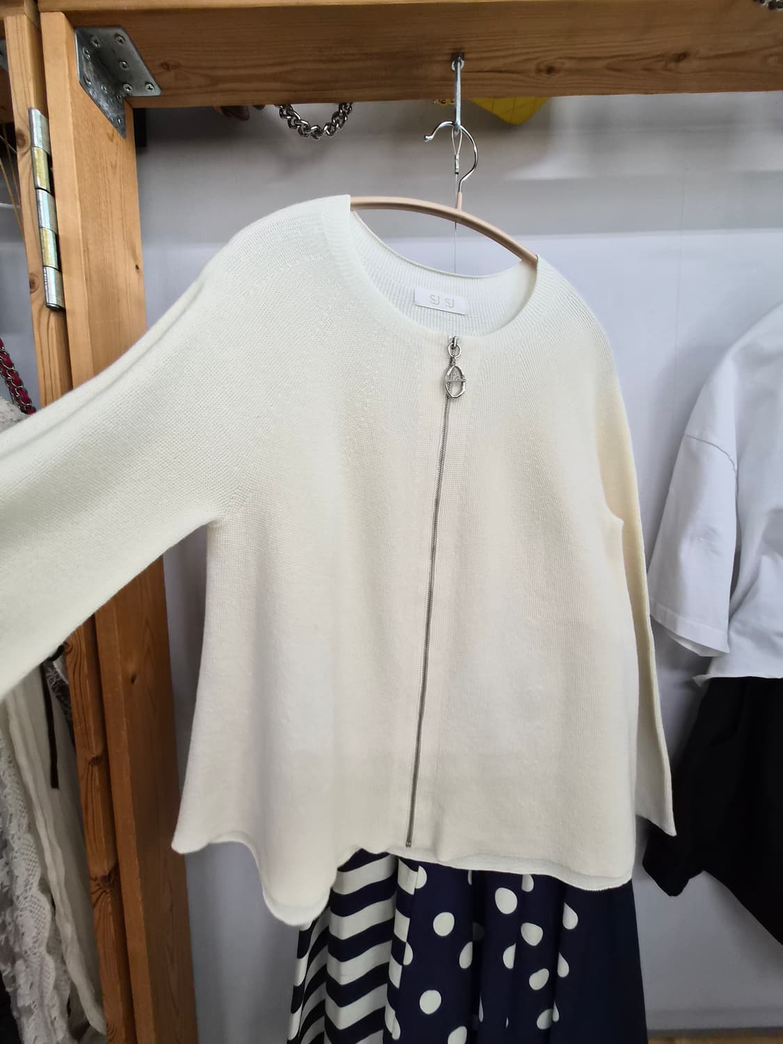 SJSJ 집업 니트 가디건.  blank 도트 스트라이프 스커트 상품이미지4