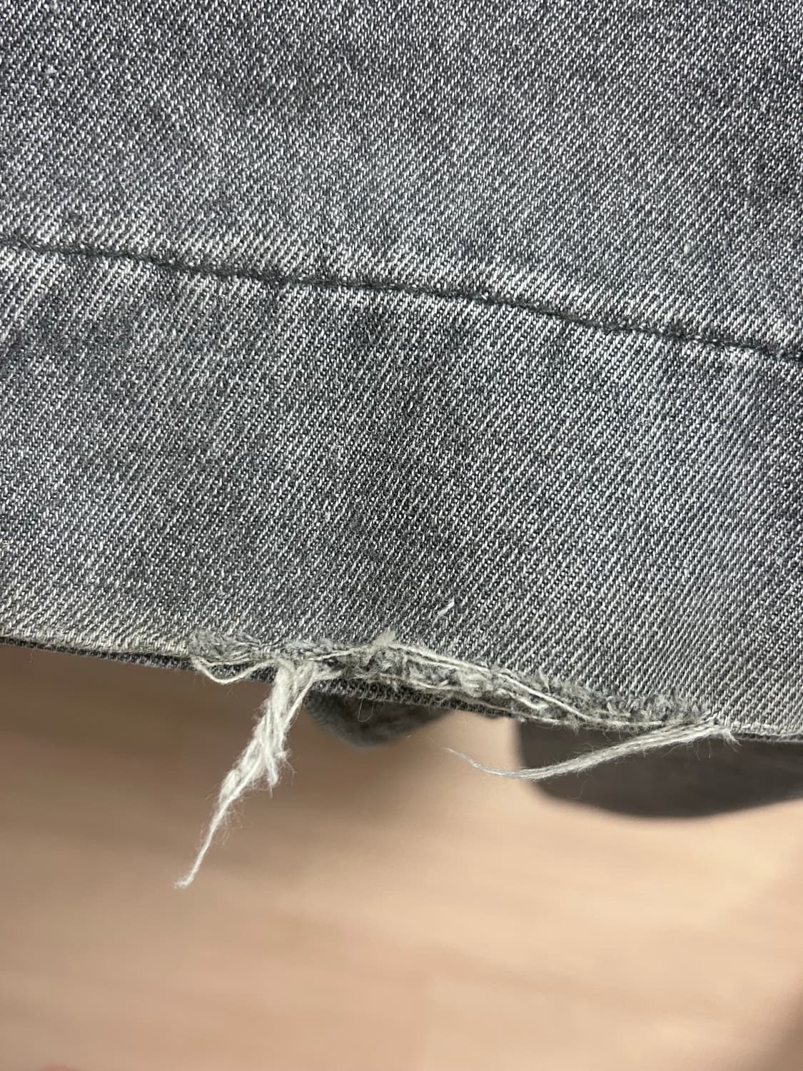 스컬프터 엔지니어드 데님 워시드 진 그레이 상품이미지2