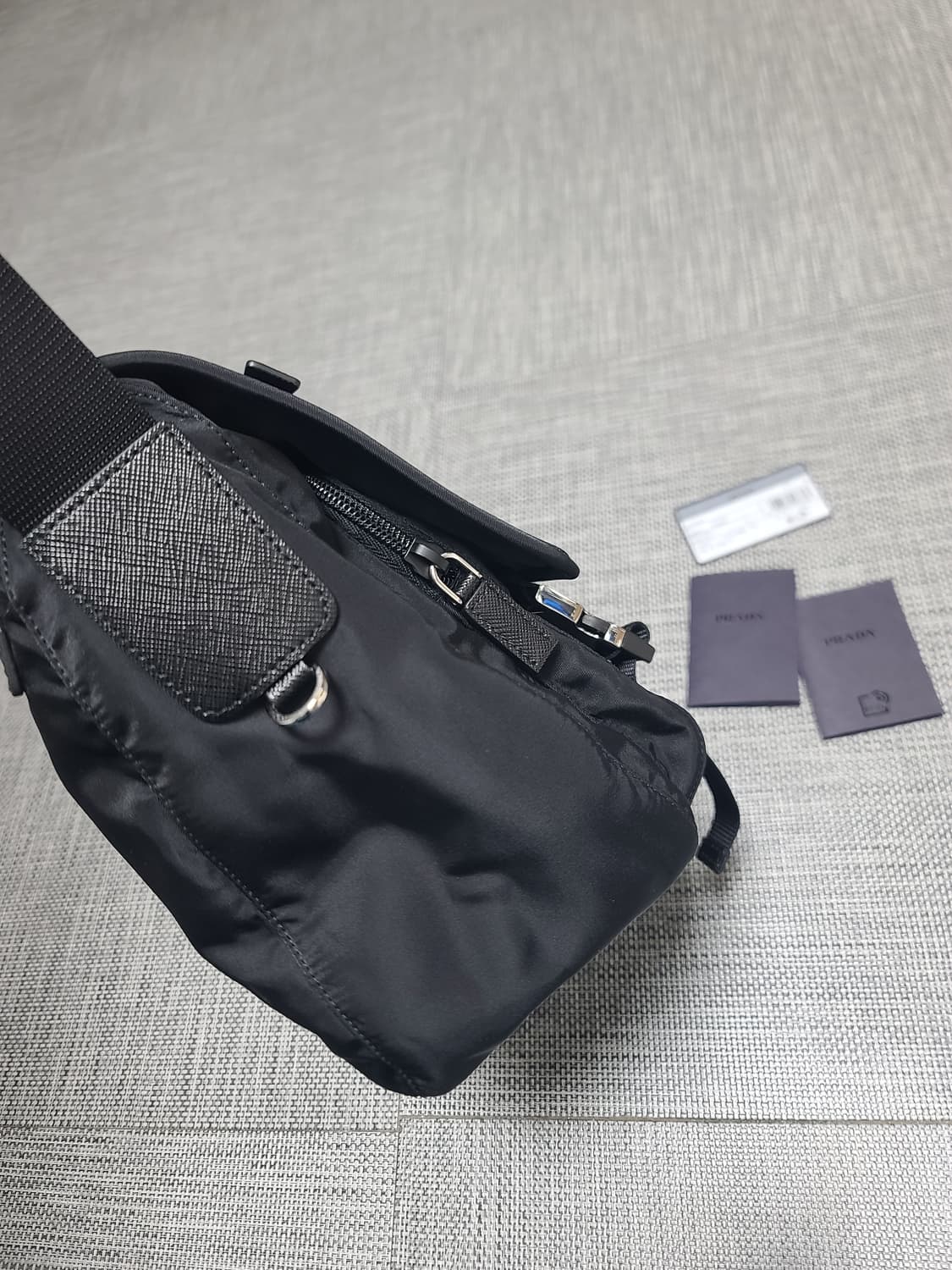 프라다 리나일론 메신저백 1bd671 크로스백 버클백 상품이미지9