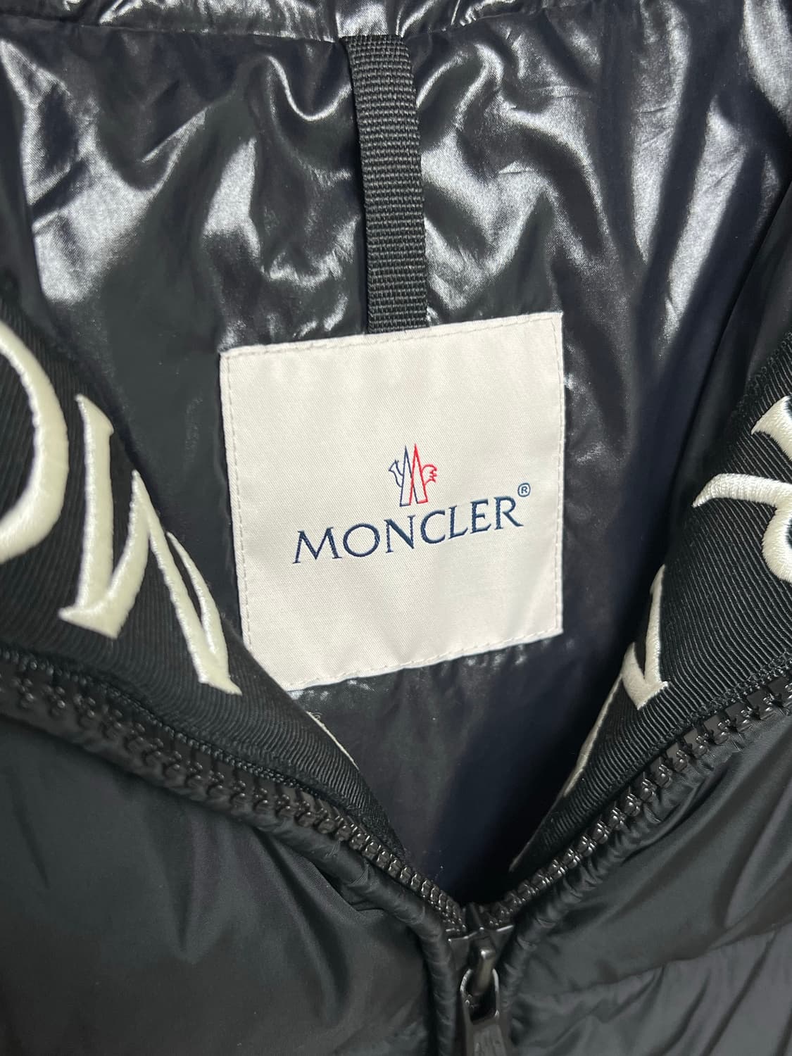 [정품] 신형 / 1 몽클레어 몽클라 블랙 상품이미지4