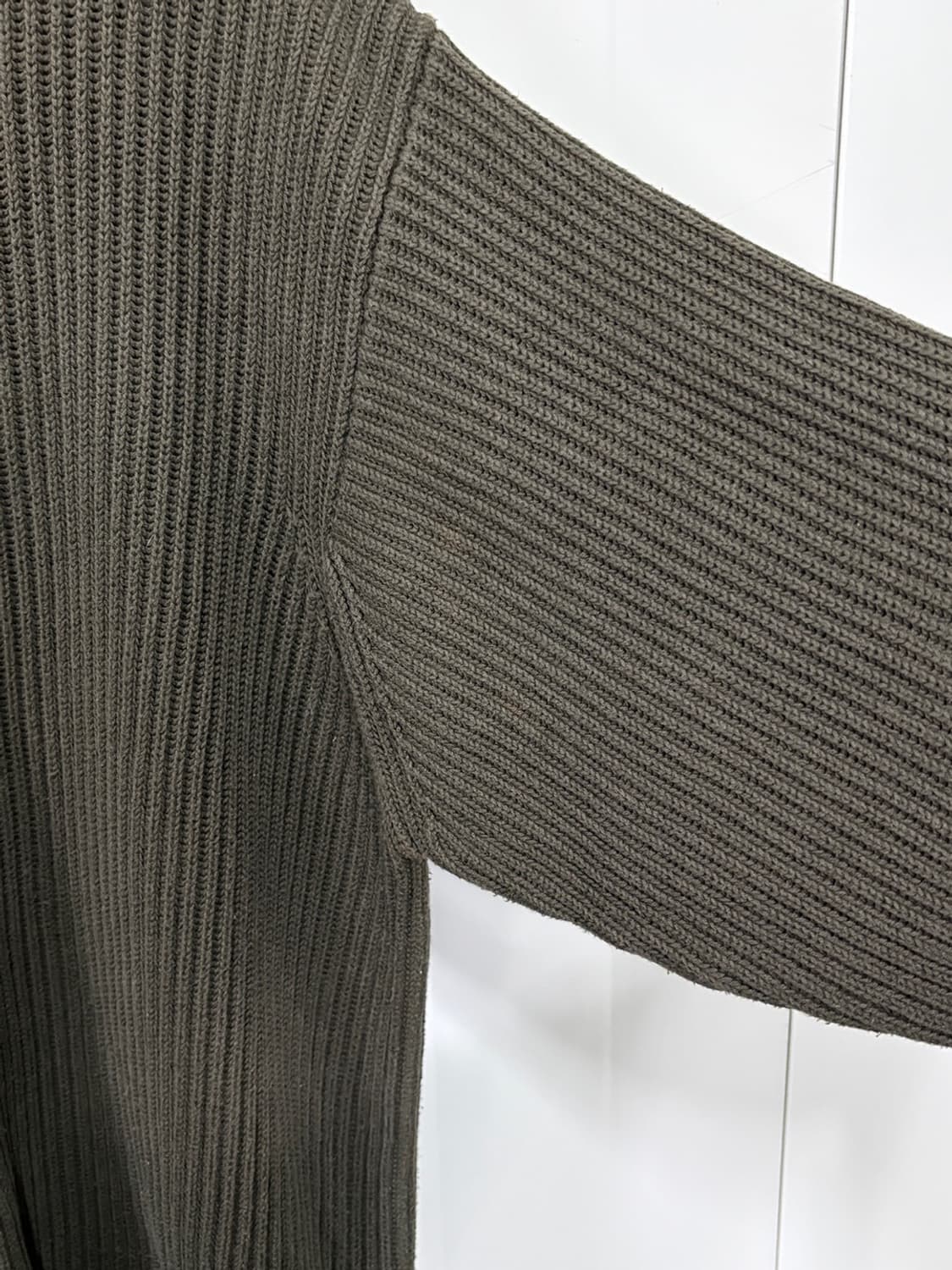 엘엘빈 니트 상품이미지3