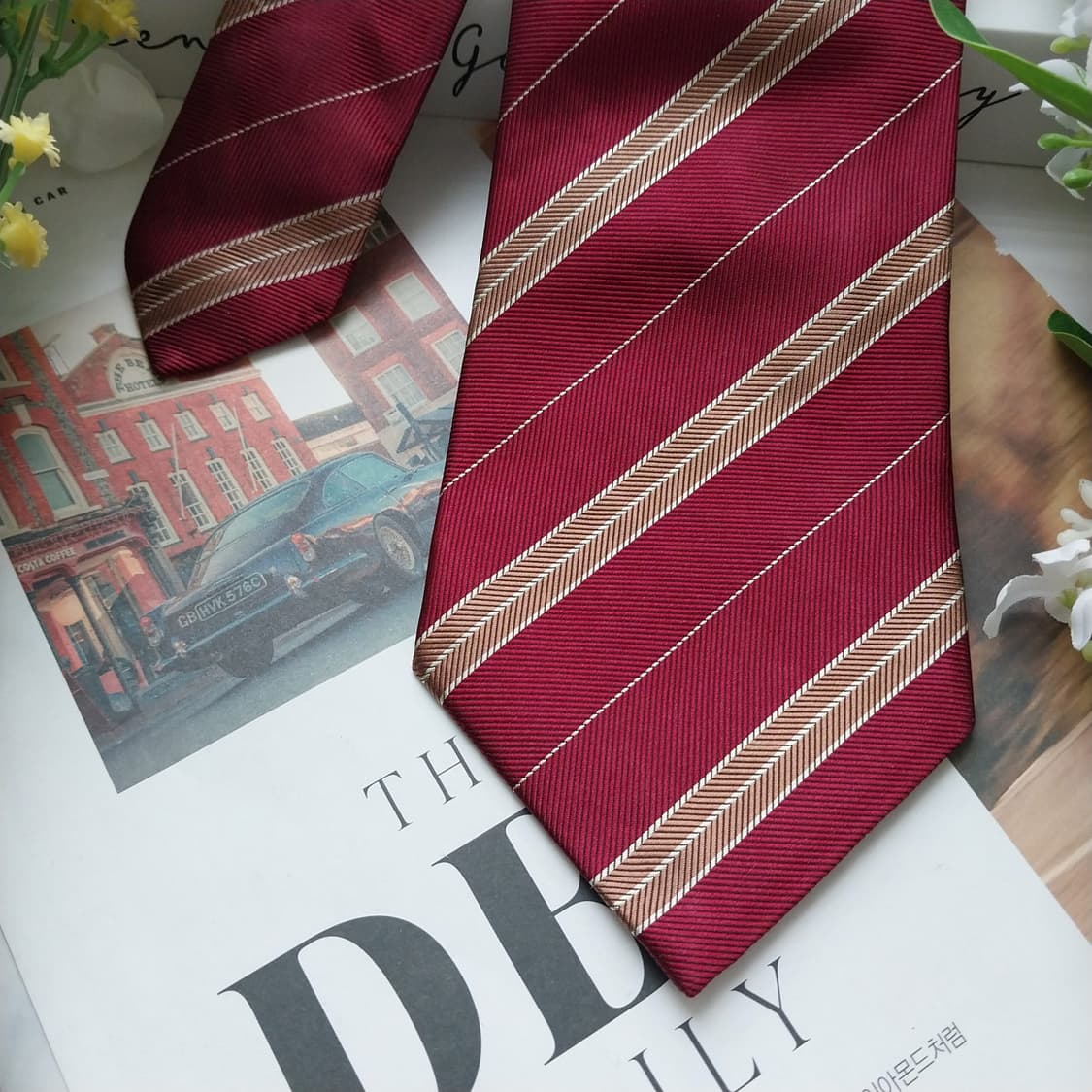 버버리 실크 버건디 스트라이프 넥타이 9cm A+~A등급 K1465
 상품이미지2