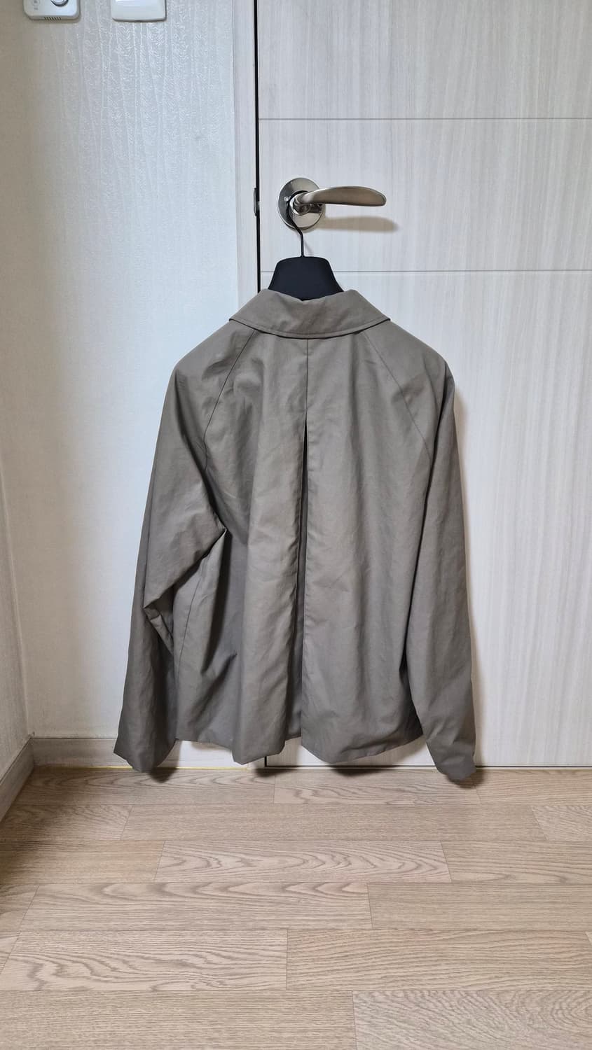 48사이즈)펜디 패브릭 크롭 자켓 상품이미지4