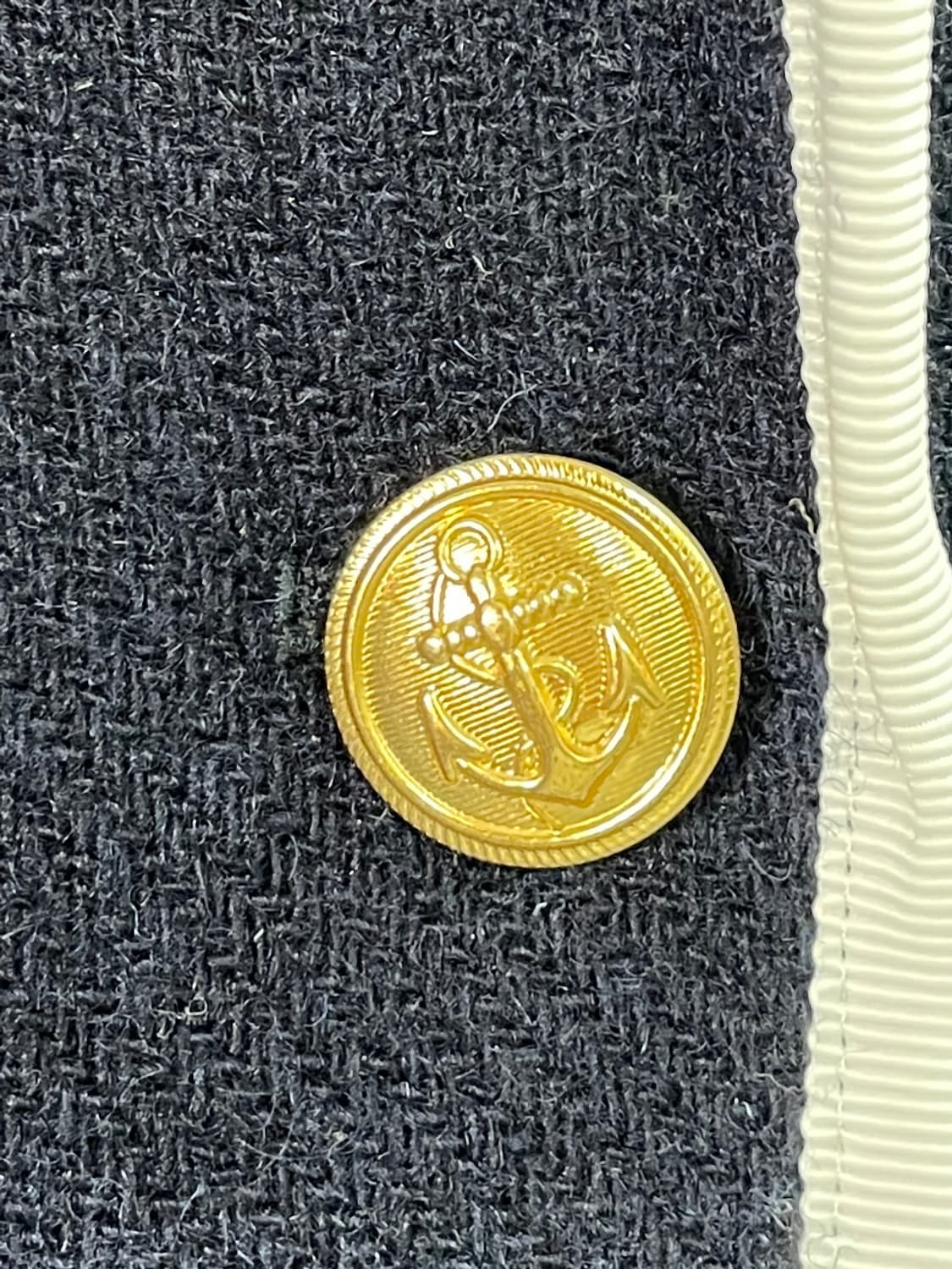 톰브라운 X 니만마커스 파이핑 블레이저 7부 자켓 (on.315) 상품이미지5