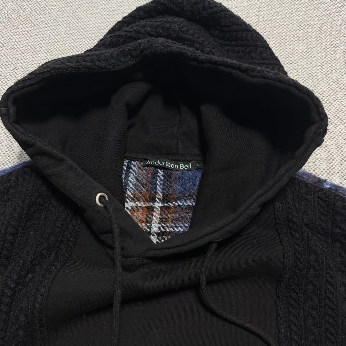 앤더슨벨 20FW 패브릭 콘트라스트 서울 후드티 상품이미지2