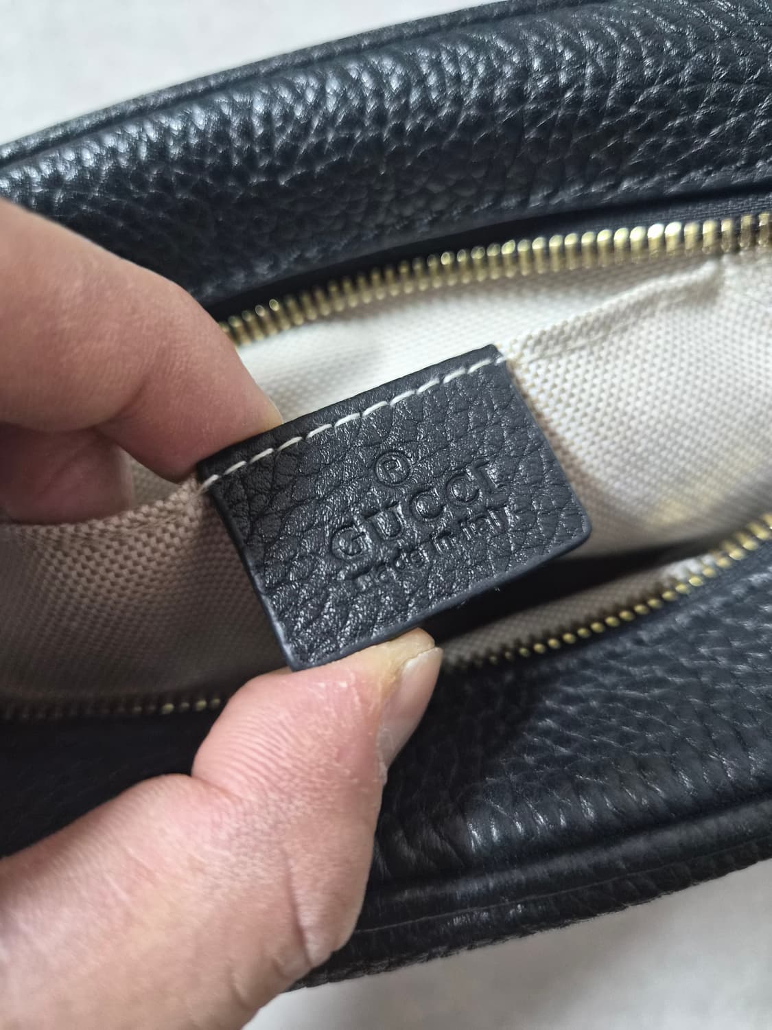 구찌 디스코 크로스백 상품이미지4