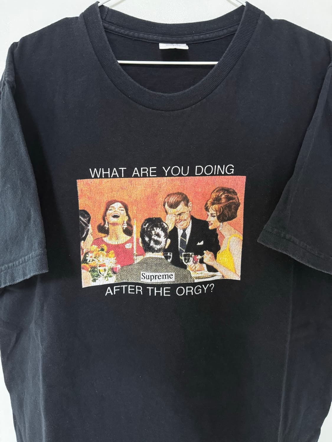 SS17 SUPREME ORGY T-SHIRT 상품이미지1